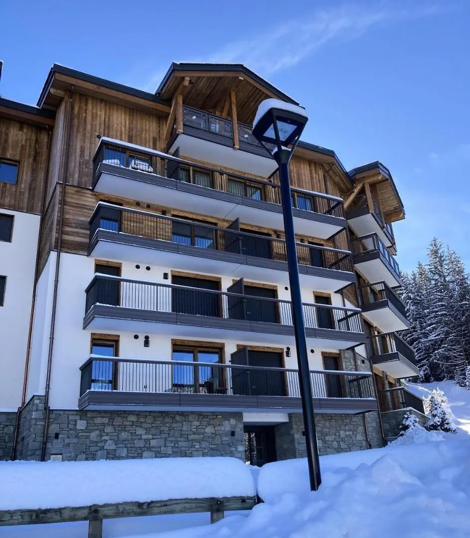 Residence Ariondaz Hellebore - Superbe Appartement Expose Sud Au Pied Des Pistes Mae-2554 Courchevel Apartment